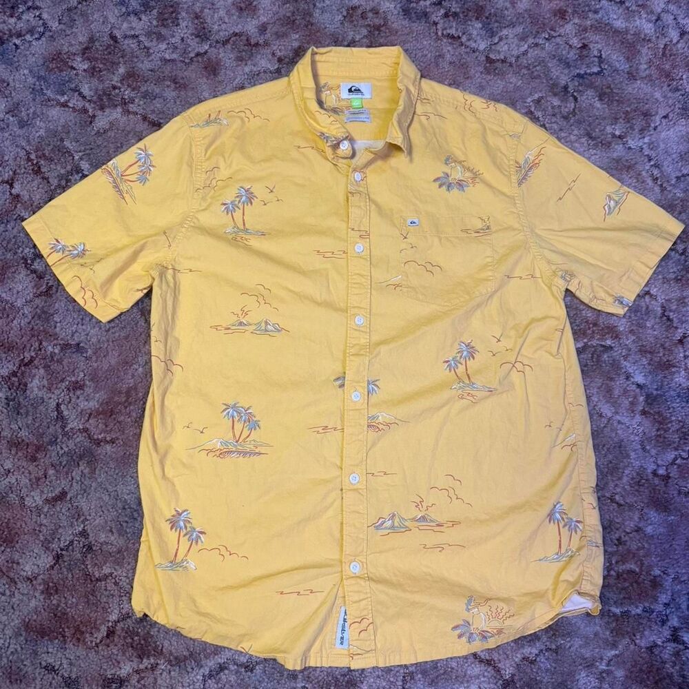 Y2K Quiksilver yellow Hawaiian Summer button up shirt Size Large Beach Ocean